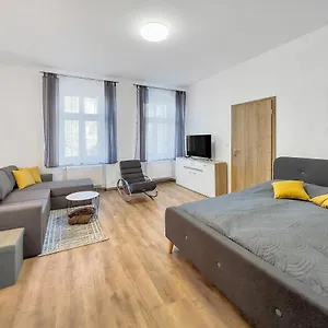 apartment-lukas-2.karlovyvary-hotels.com/